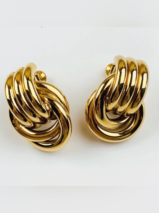 Napier Jewelry - Vintage Napier Shiny Gold Interlocking Knot Clip-On Earrings